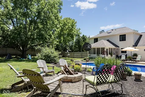 11499 Valley Meadow Drive Zionsville IN 46077