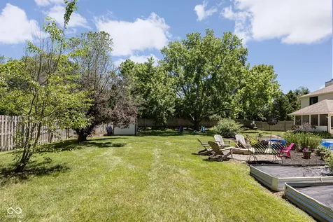 11499 Valley Meadow Drive Zionsville IN 46077