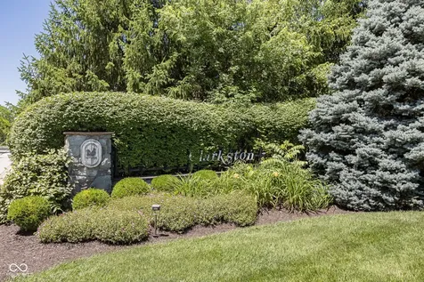 11499 Valley Meadow Drive Zionsville IN 46077