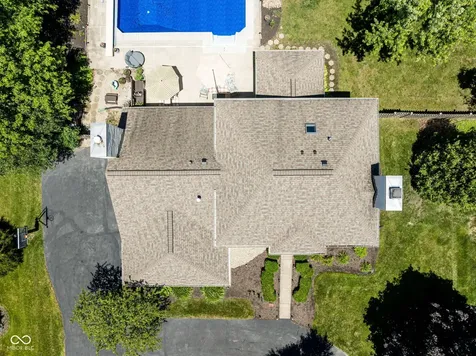 11499 Valley Meadow Drive Zionsville IN 46077