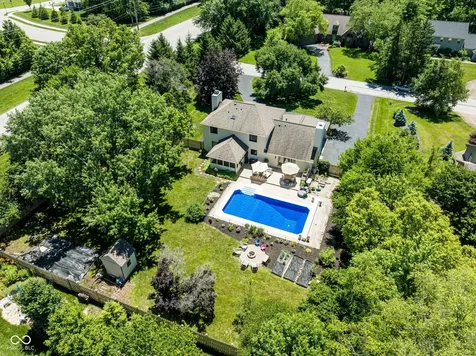 11499 Valley Meadow Drive Zionsville IN 46077