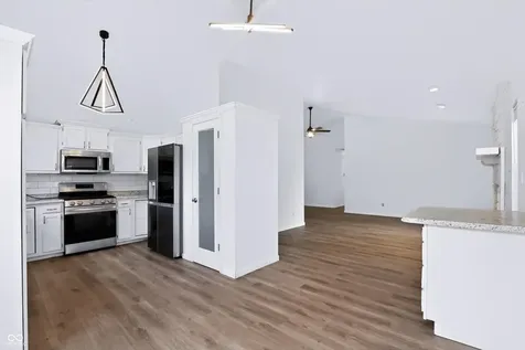 7639 Southern Lakes Indianapolis IN 46237