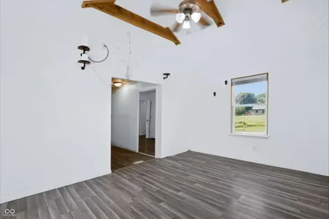 7639 Southern Lakes Indianapolis IN 46237