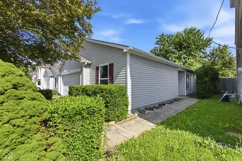 10688 Glenayr Drive Camby IN 46113