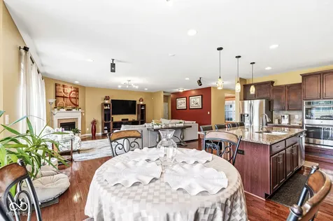 9208 Branch View Drive Indianapolis IN 46234
