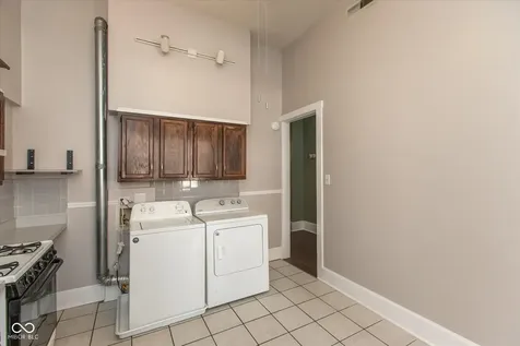 77 E Jefferson Street Franklin IN 46131