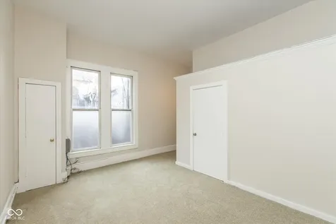 77 E Jefferson Street Franklin IN 46131