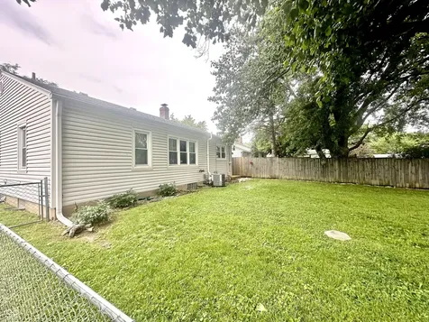 1909 Patton Drive Speedway IN 46224