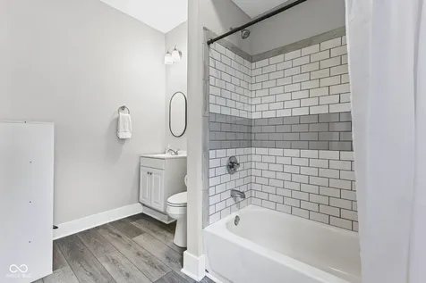 365 E Morris Street Indianapolis IN 46225