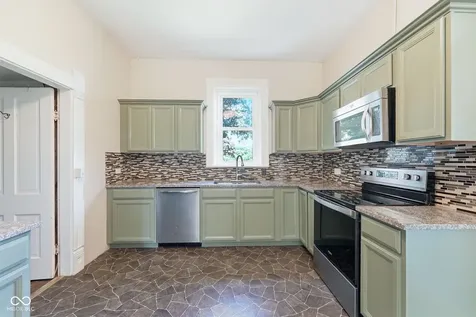 12808 W River Valley Road Yorktown IN 47396