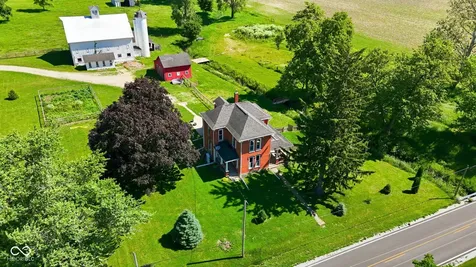 12808 W River Valley Road Yorktown IN 47396