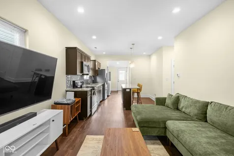2018 Hoyt Avenue Indianapolis IN 46203