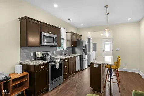 2018 Hoyt Avenue Indianapolis IN 46203