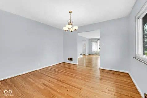 1420 Kessler Boulevard East Drive Indianapolis IN 46220