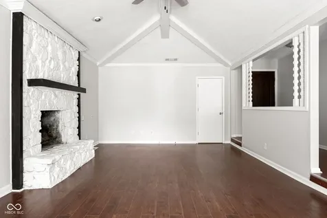 721 Pioneer Drive Indianapolis IN 46217