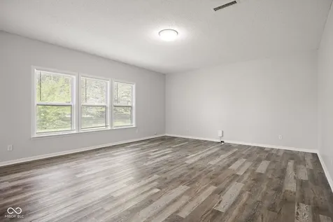 6225 White Rabbit Place Indianapolis IN 46235