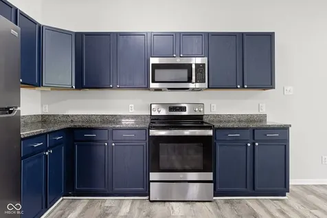 6225 White Rabbit Place Indianapolis IN 46235