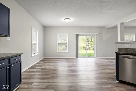 6225 White Rabbit Place Indianapolis IN 46235