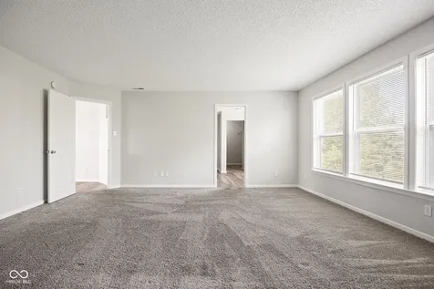 6225 White Rabbit Place Indianapolis IN 46235