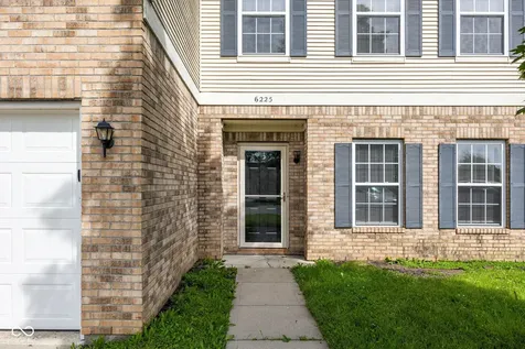 6225 White Rabbit Place Indianapolis IN 46235