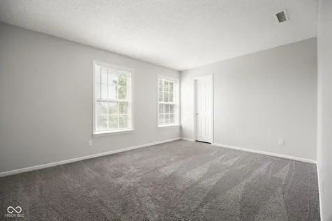 6225 White Rabbit Place Indianapolis IN 46235