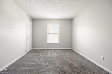 6225 White Rabbit Place Indianapolis IN 46235