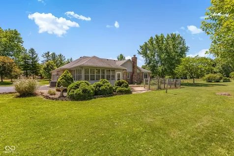 10300 N Serenity Lane Mooresville IN 46158