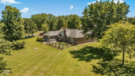 10300 N Serenity Lane Mooresville IN 46158