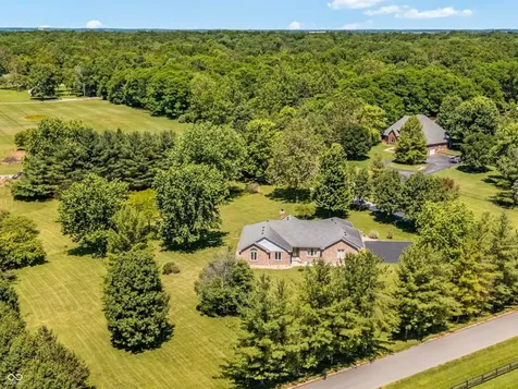 10300 N Serenity Lane Mooresville IN 46158