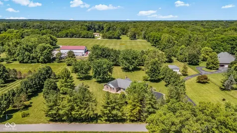 10300 N Serenity Lane Mooresville IN 46158