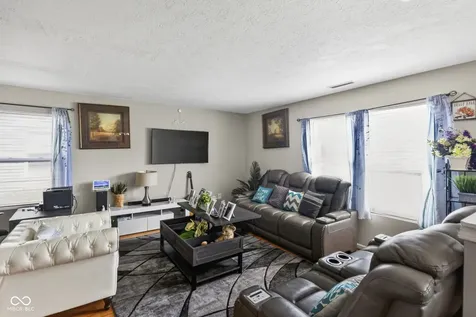 4407 Bellchime Drive Indianapolis IN 46235