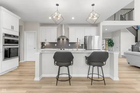 6291 Point Reyes Brownsburg IN 46112
