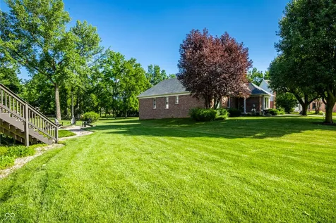 3608 Shoreline Drive Greenwood IN 46143