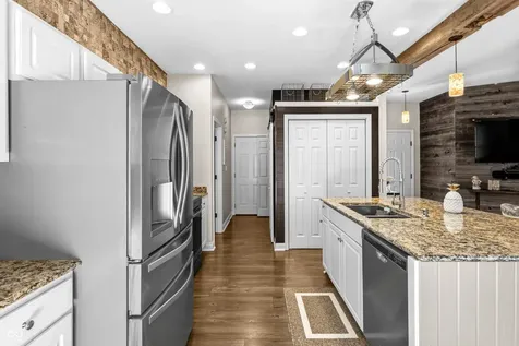 5926 Regency Drive Columbus IN 47203