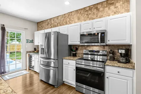 5926 Regency Drive Columbus IN 47203