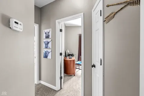 5926 Regency Drive Columbus IN 47203
