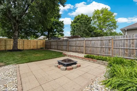5926 Regency Drive Columbus IN 47203