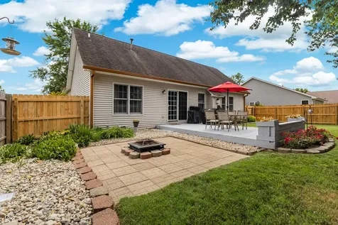 5926 Regency Drive Columbus IN 47203