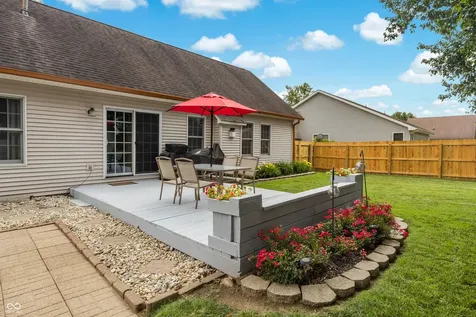 5926 Regency Drive Columbus IN 47203