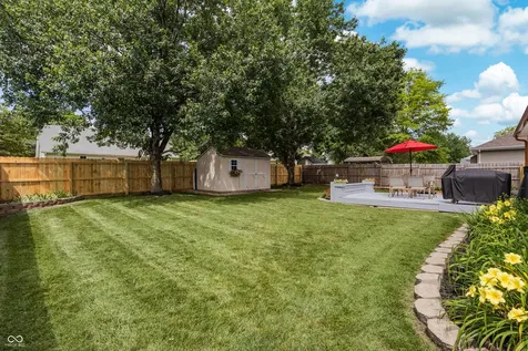 5926 Regency Drive Columbus IN 47203