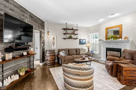 5926 Regency Drive Columbus IN 47203