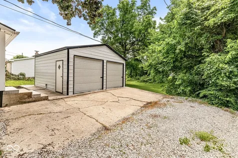 245 W Main Street Mooresville IN 46158