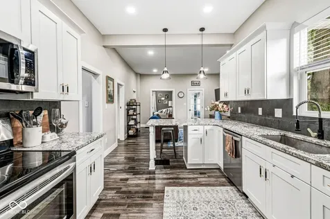 245 W Main Street Mooresville IN 46158