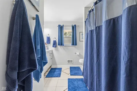 1303 Eustis Indianapolis IN 46229