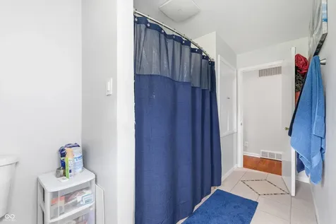 1303 Eustis Indianapolis IN 46229