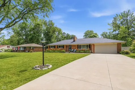 1303 Eustis Indianapolis IN 46229