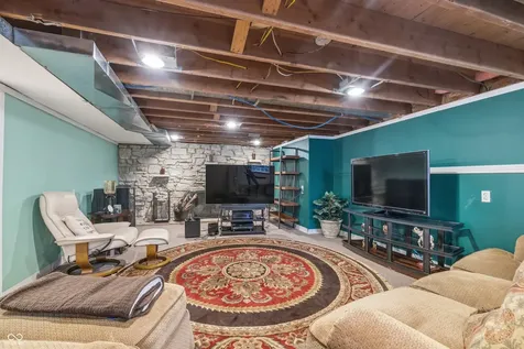 1303 Eustis Indianapolis IN 46229