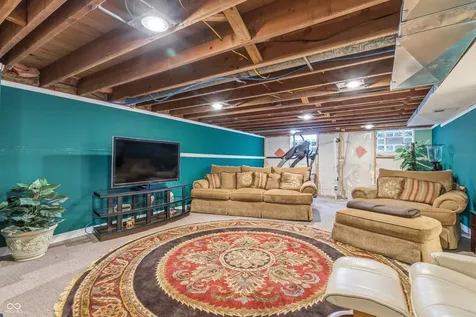 1303 Eustis Indianapolis IN 46229