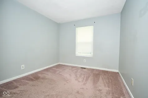 805 Burr Oak Drive Indianapolis IN 46217
