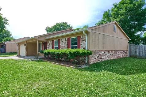 805 Burr Oak Drive Indianapolis IN 46217